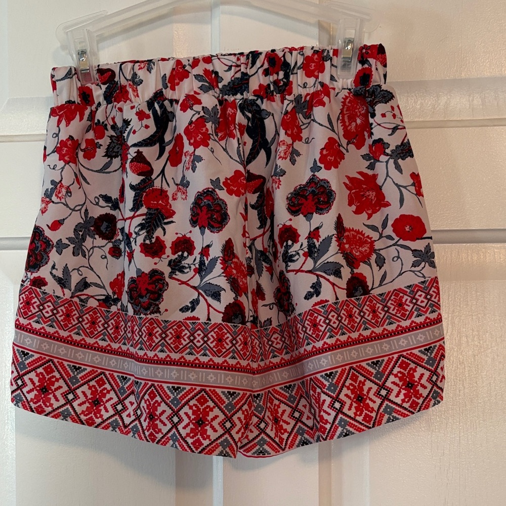 Xhilaration Red and Navy Floral Border Skirt